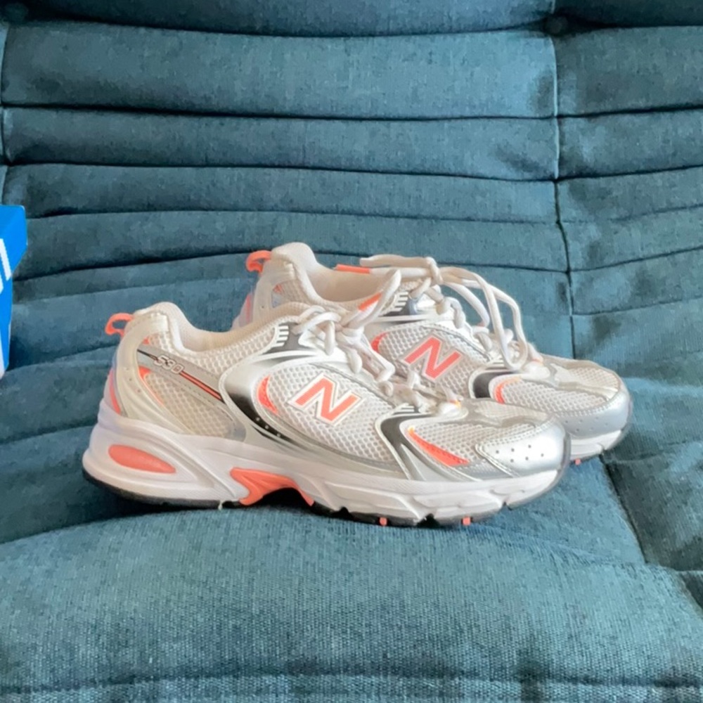 New Balance 530